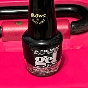 L.A. Colors Gel Glow Nail Polish - Black Light Reactive Fallen Angel